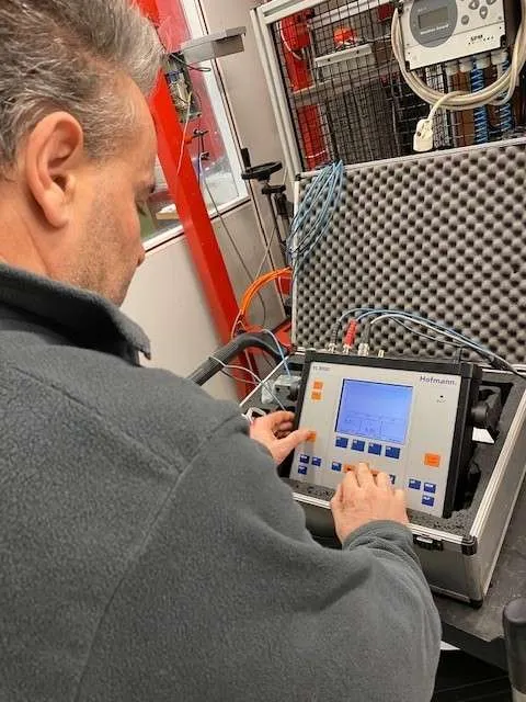 Contrôle vibratoire Hofmann sur site